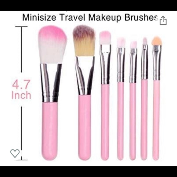 Hello Kitty 7 Piece Makeup Brush Set New - Picture 3 of 3